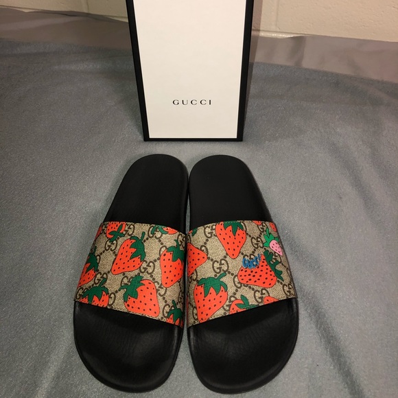 gucci strawberry slides size 10
